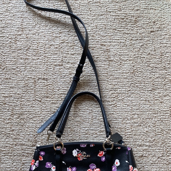 SOLD*** Mercari. Coach Purse— New without tags - Picture 2 of 5